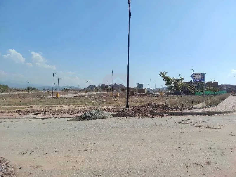 Residential 8 Marla Plot Available in Sector N, Bahria Enclave Islamabad