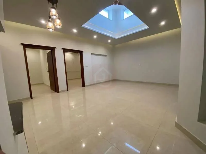 Spacious 4-Bedroom House with Double Kitchen in Bahria Enclave Sector C3