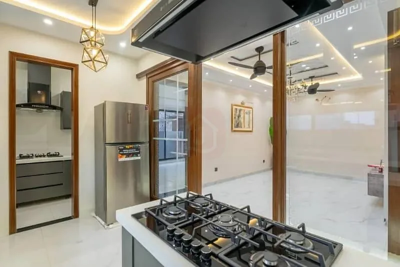 10 Marla House Available Close to Park
