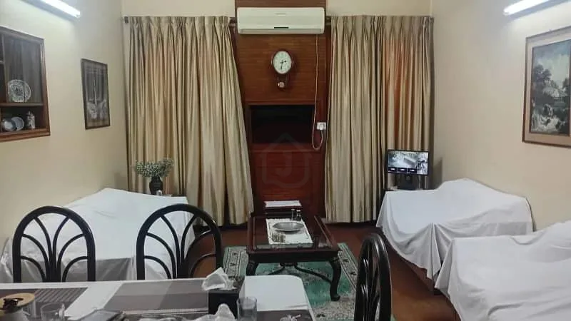 One Kanal Modern 4-Bedroom Bungalow for Sale in DHA Lahore