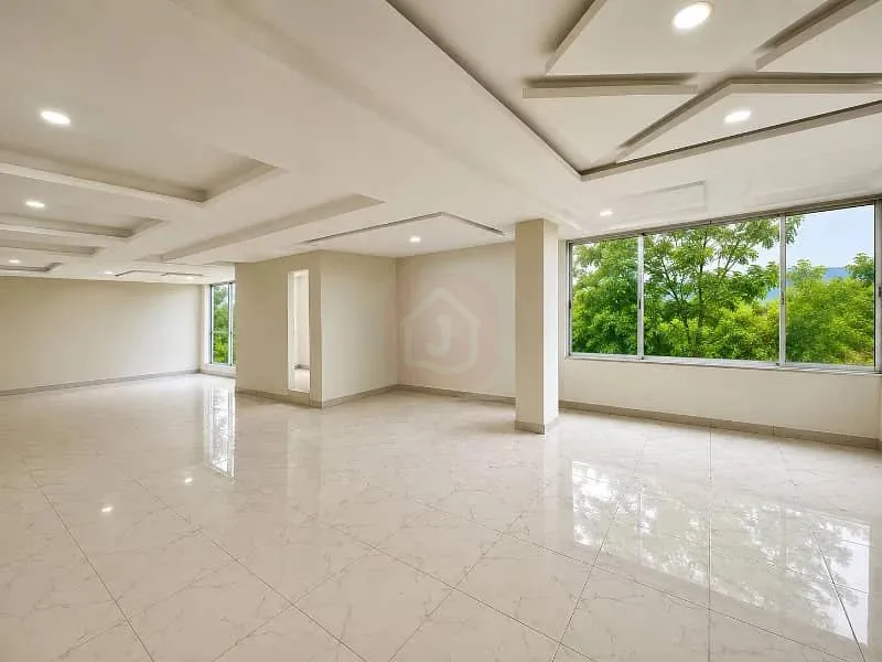 3,000 SQFT Office Available on Jinnah Avenue, Blue Area Islamabad