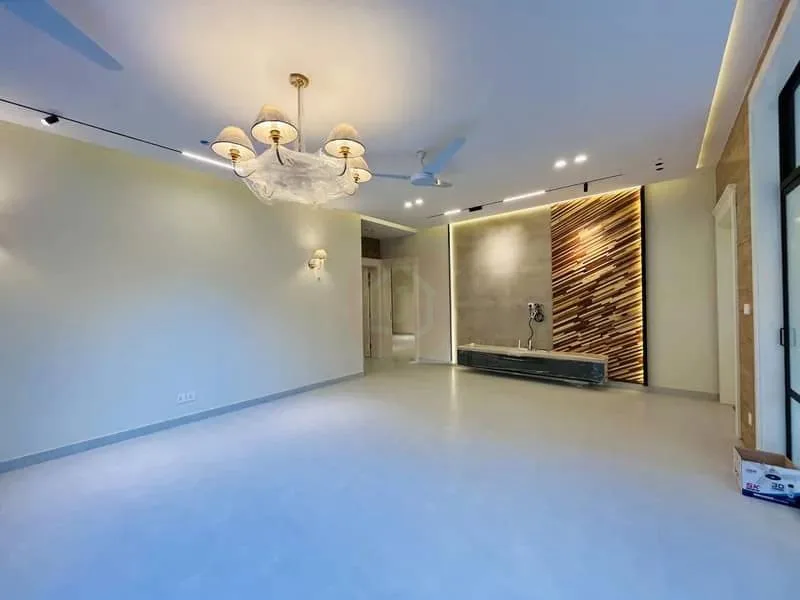 1 Kanal Contemporary Luxury Home Available in DHA 2 Islamabad