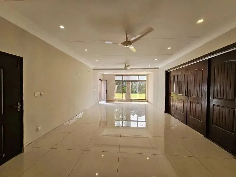 Unique 1777 SQYD House Available For Purchase
