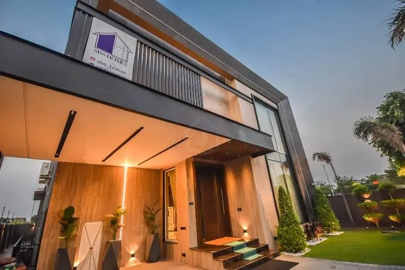 Mazhar Munir Design 01 Kanal Ultra Modern Bungalow For Sale In DHA Lahore
