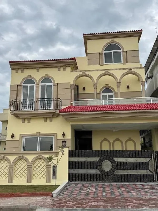 10 Marla House for Sale in Bahria Enclave Islamabad - Sector C2
