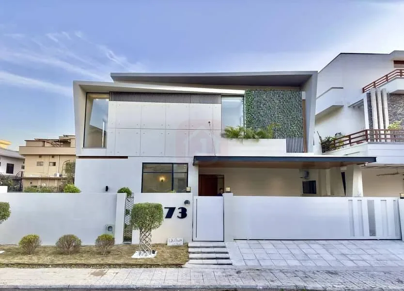 Luxury 1 Kanal Designer Home in DHA Phase 2