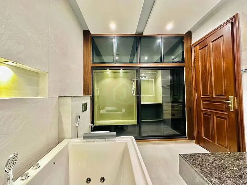 Modern 1 Kanal House with 6 Bedrooms for Sale in DHA Phase 2