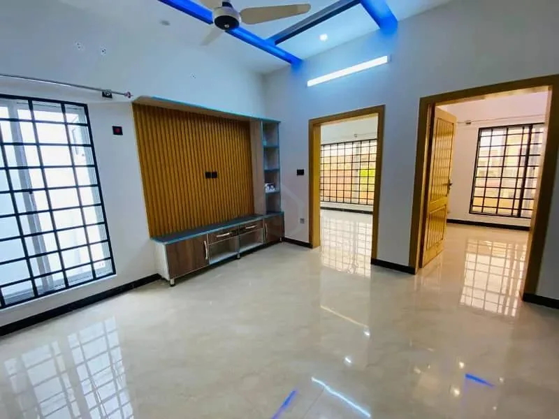 Sophisticated 5 Marla Luxury Designer Home in DHA Phase 5 (Sector F), Islamabad