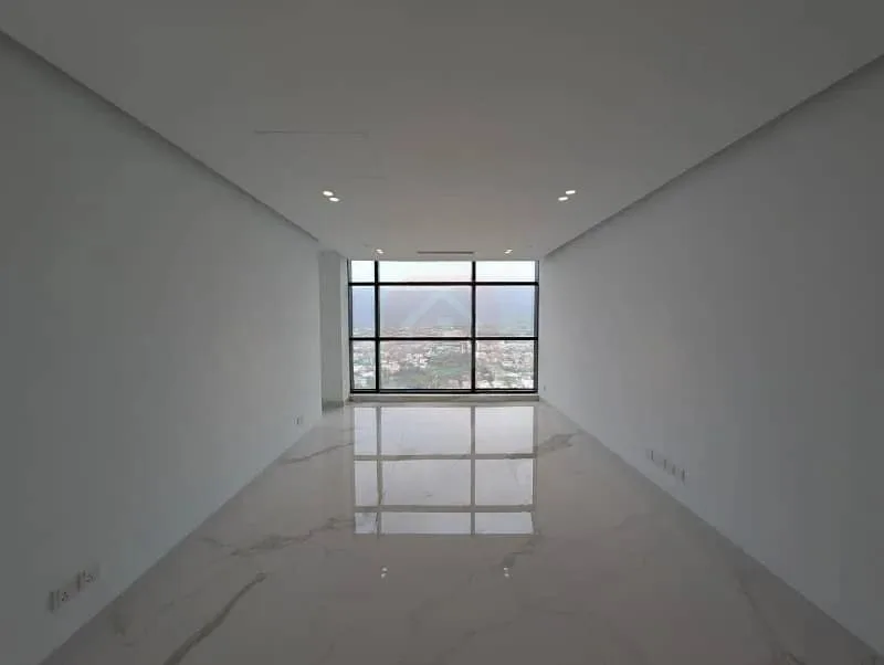Office for Lease in Islamabad Blue Area with Parking