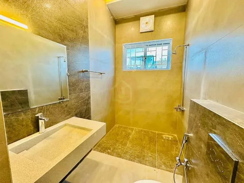 New 4 Bedroom House for Sale in Emaar Canyon Views - 14 Marla