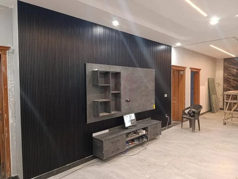 Stunning One Kanal Luxury Bungalow with Full Basement in DHA Lahore