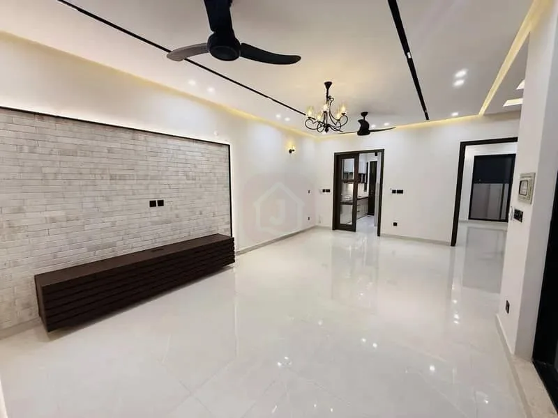 5 Marla House Available in Prime Location of DHA Phase 5