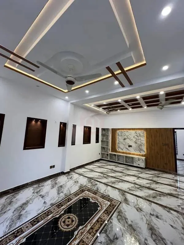 Stylish 5 Marla Home Available in Sector N, Bahria Enclave Islamabad - 3 Bedrooms
