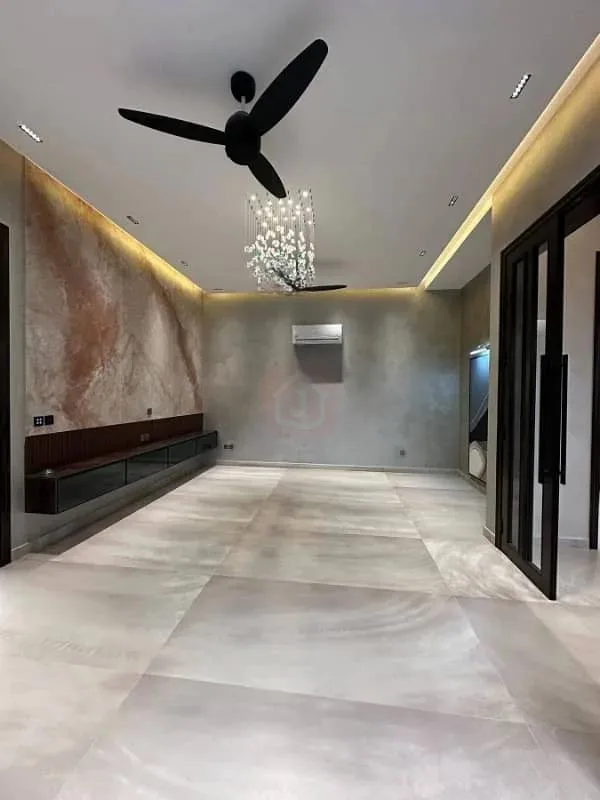 Elegant 1 Kanal Home Available in DHA Phase 2, Islamabad