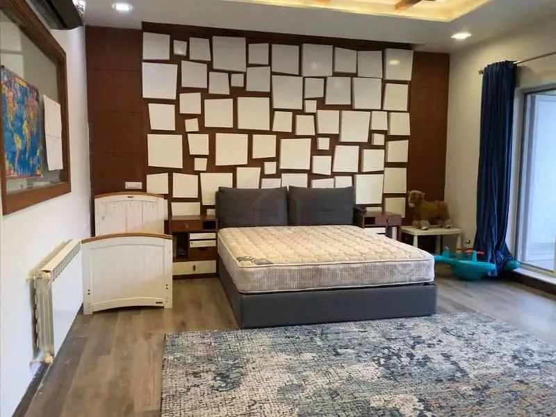 Stunning 2 Kanal 7 Bedroom Bungalow with Basement and Pool in DHA Lahore