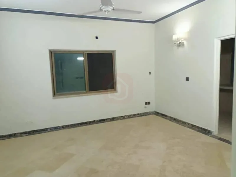 Modern One Kanal Single Storey Bungalow with 3 Bedrooms in DHA Lahore