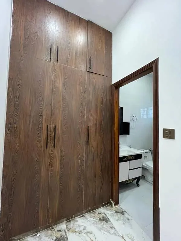Stylish 5 Marla Home Available in Sector N, Bahria Enclave Islamabad - 3 Bedrooms