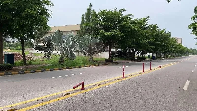 5 Marla Residential Plot in Bahria Enclave Sector B | Possession & Utilities Cleared
