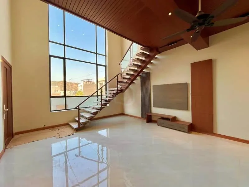 Luxurious 5 Marla Designer Home for Sale in DHA Phase 3, Islamabad