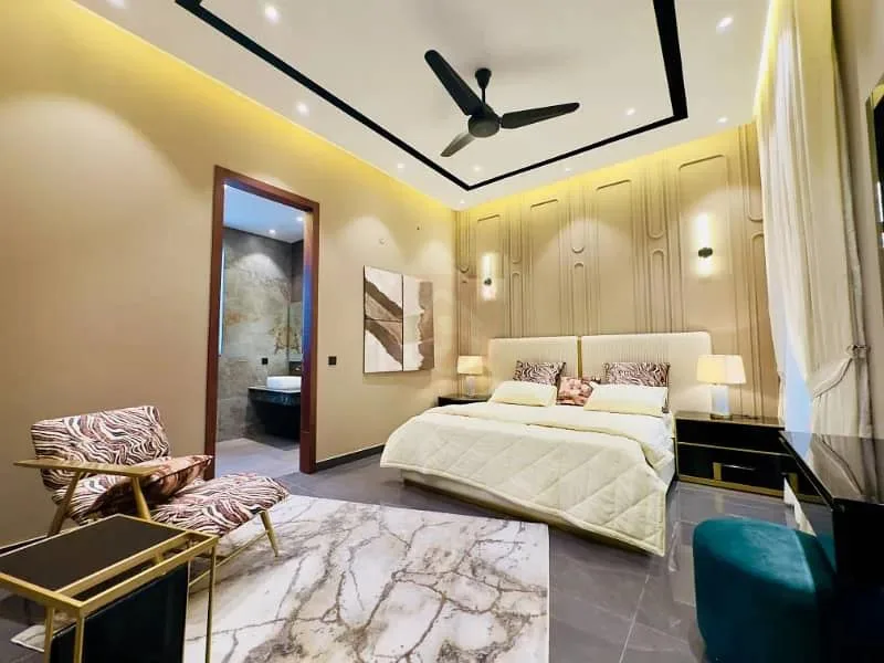 Stunning 1 Kanal Bungalow for Sale Near Dolmen Mall in DHA Phase 6