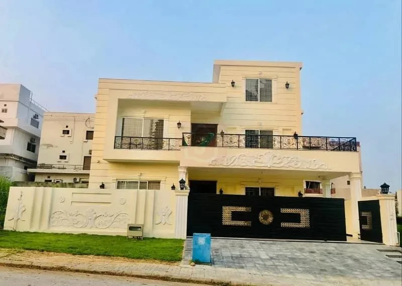 1 Kanal Luxury House For Sale in DHA Phase 2, Islamabad - Semi Furnished