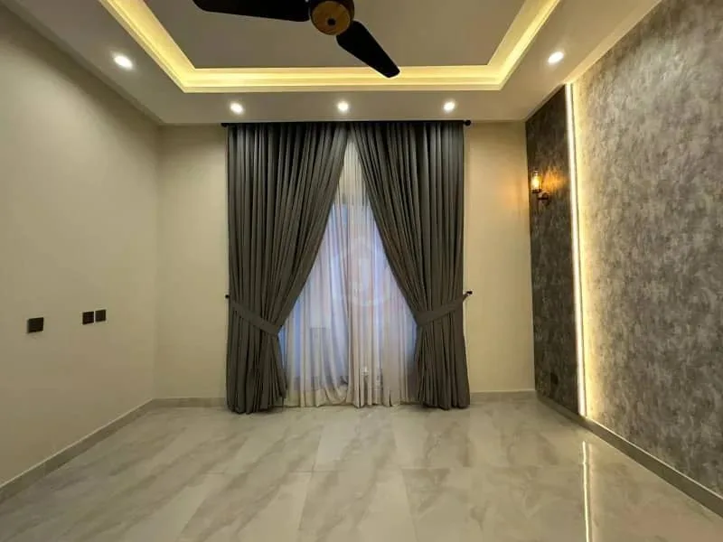 Elegant Mansion with 100 Feet Access in Prime Location Near Doll Men Mall