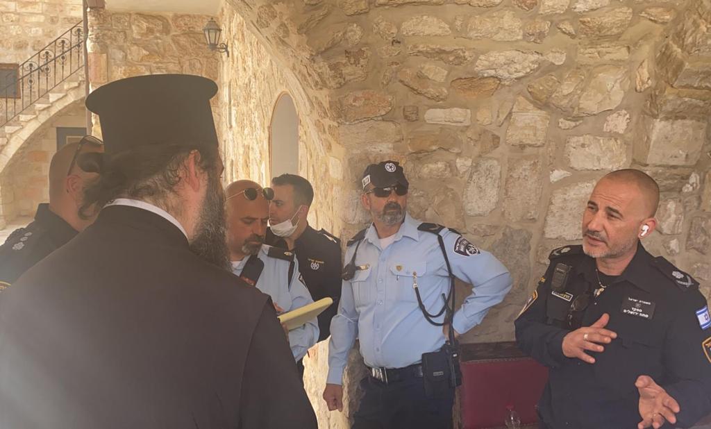 משטרת ישראל  נערכת בירושלים לקראת טקס "שבת האור", חג שני של פסח ויום שישי השלישי של חודש הרמדאן שיתקיימו במהלך סוף השבוע הקרוב.