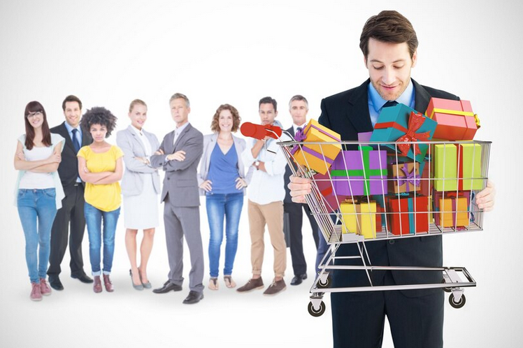Innovative methods of retaining customers in an online store