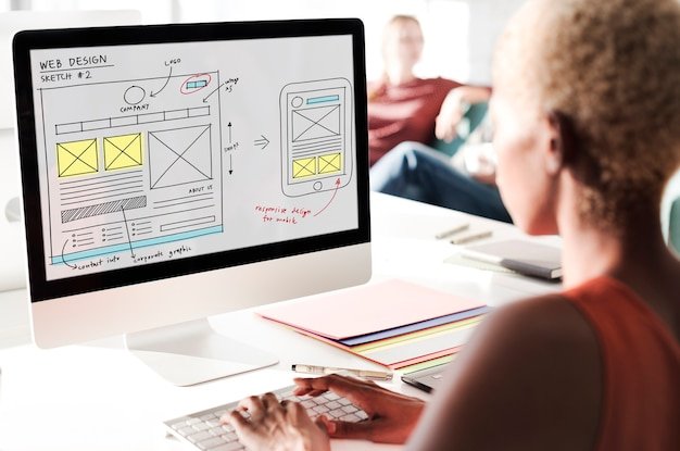 10 Reasons Why A Website Builder Is Better Than Building One From Scratch