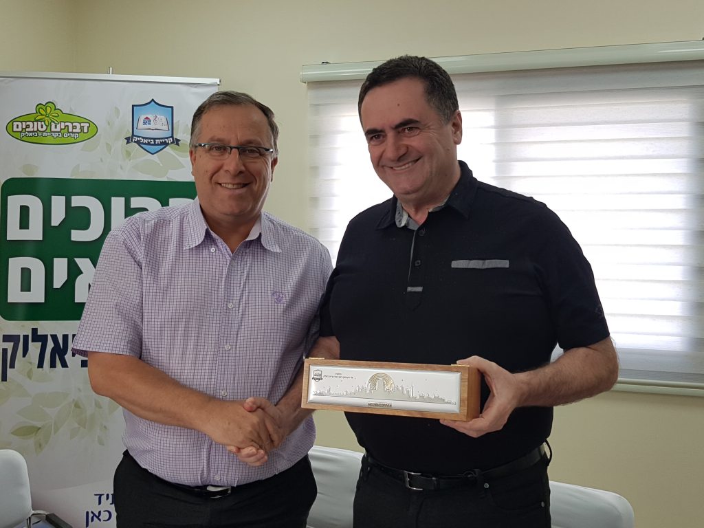 שר התחבורה והבטיחות בדרכים, ישראל כץ עם ראש העיר, אלי דוקורסקי