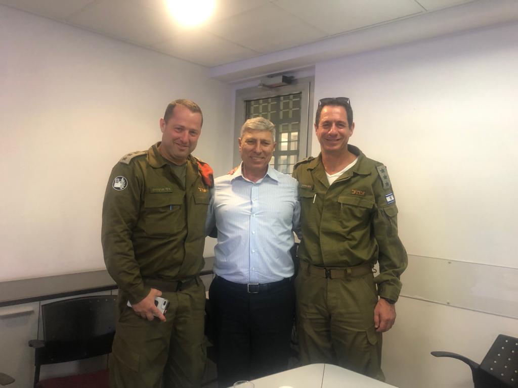 ביקור מפקד מחוז חיפה בפיקוד העורף