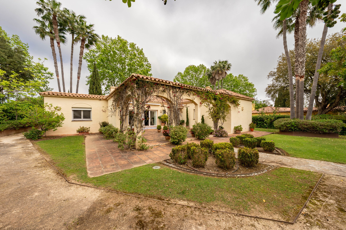 Detached Villa in Sotogrande Alto