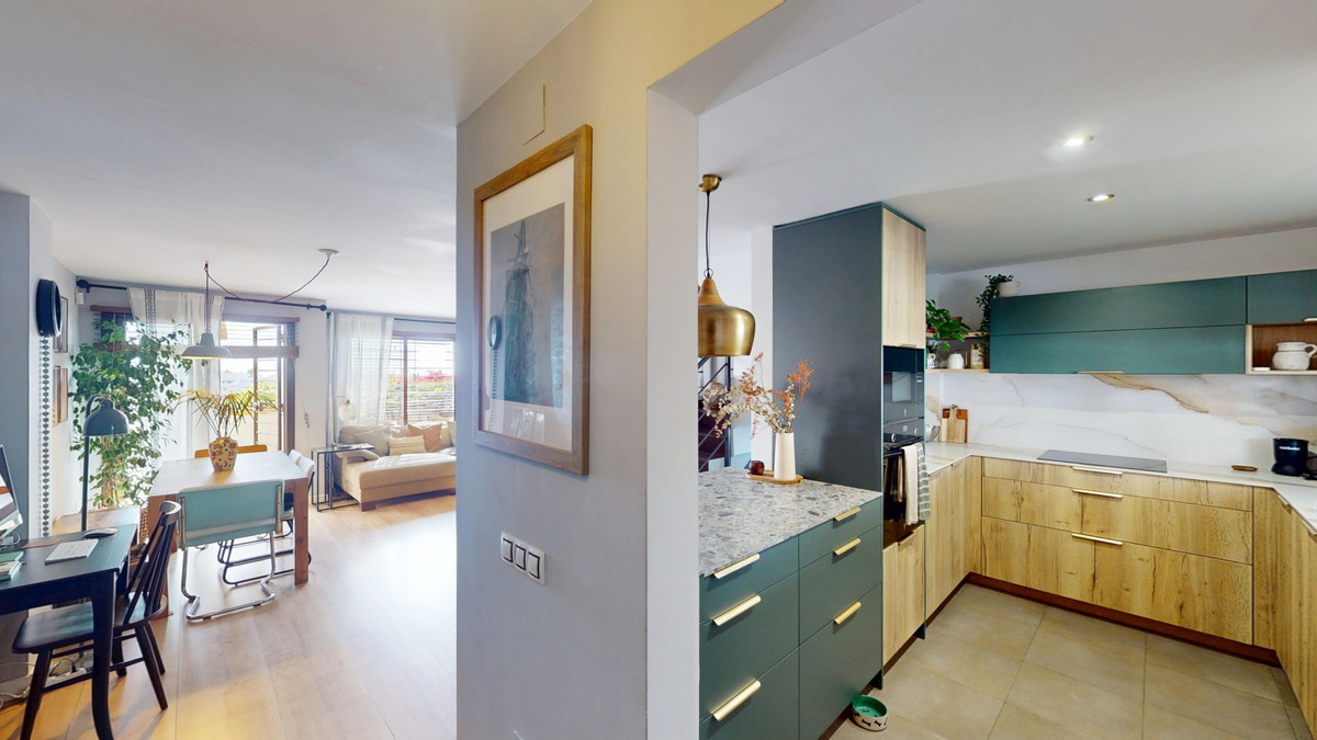 Semi-Detached House in Almayate