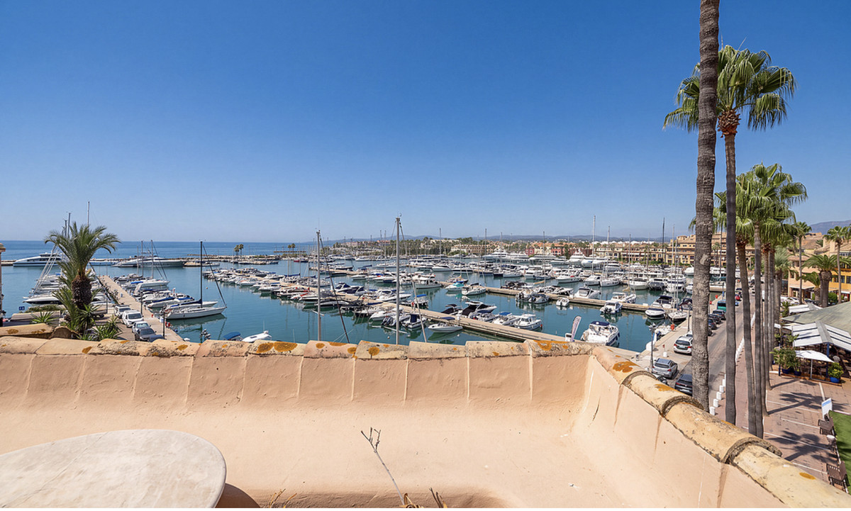Penthouse in Sotogrande Marina