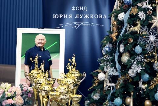 Теннисный турнир «Кожаная Кепка 2023» состоялся в Москве при поддержке Фонда Юрия Лужкова