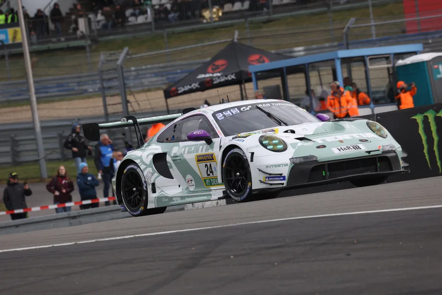 Porsche 911 GT3 R (992) Evo26 No.24 Lionspeed GP