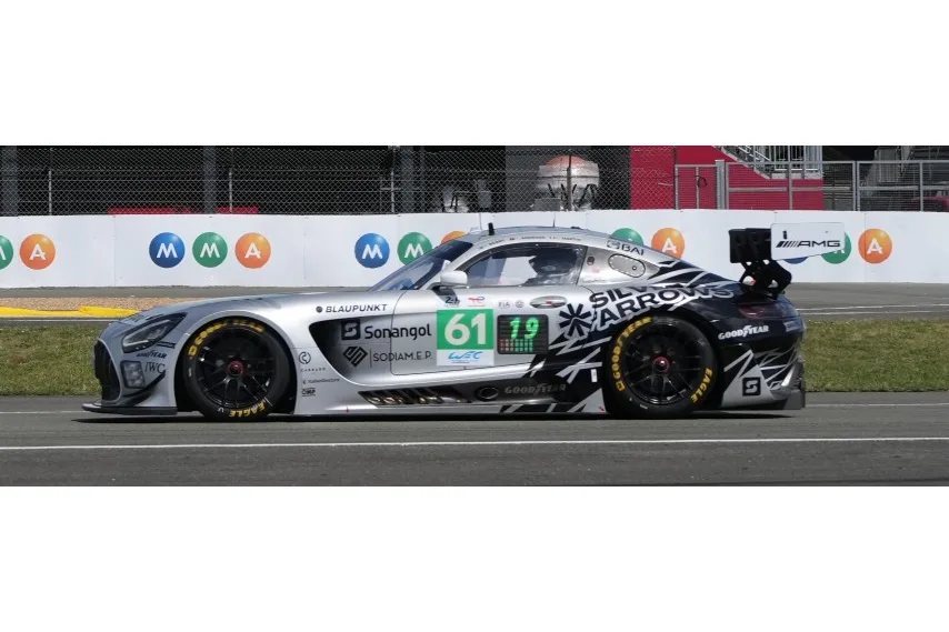 Mercedes-AMG LMGT3 No.61 IRON LYNX