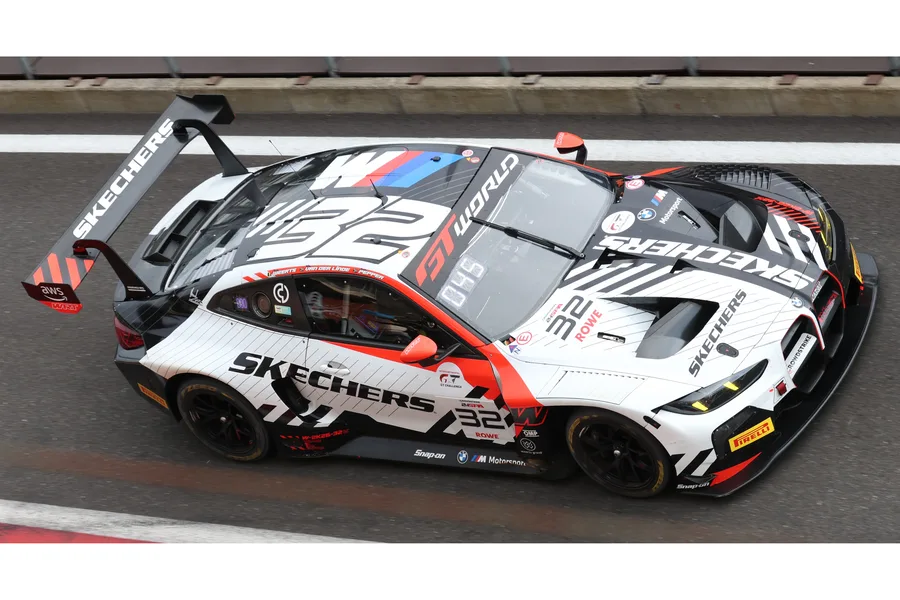 BMW M4 GT3 EVO No.32 Team WRT