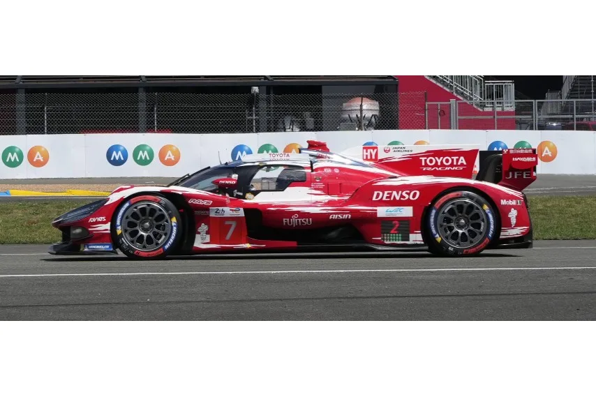 TOYOTA TR010 HYBRID No.7 TOYOTA RACING