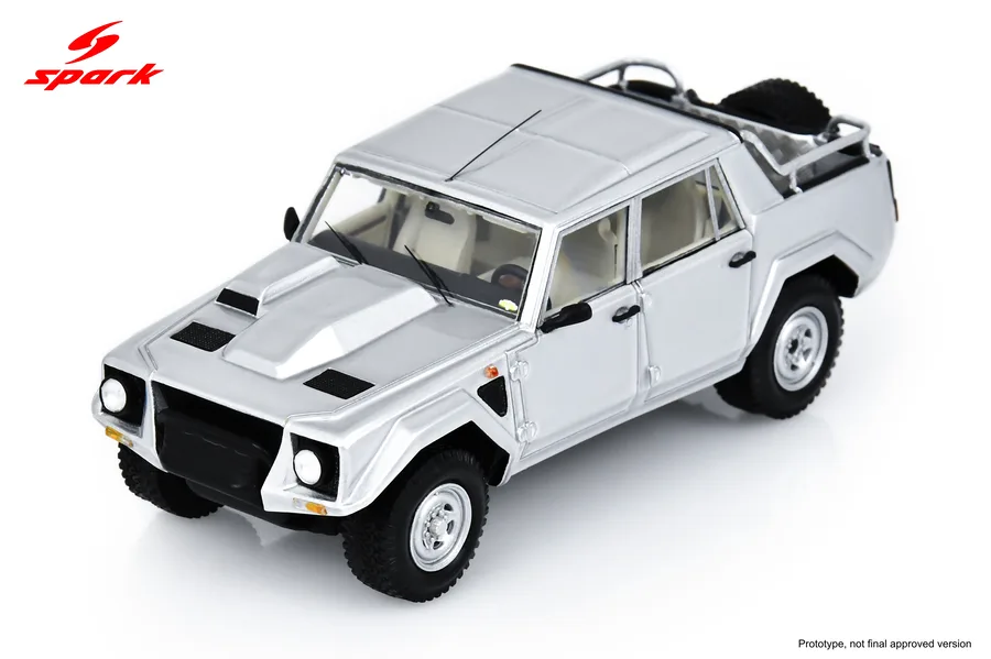 Lamborghini LM002 1986 - Street Silver