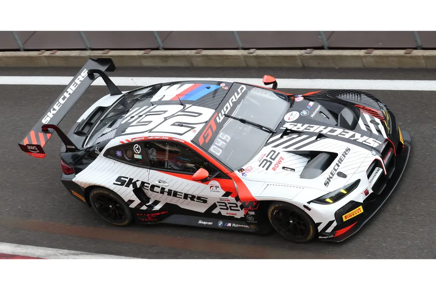 BMW M4 GT3 EVO No.32 Team WRT