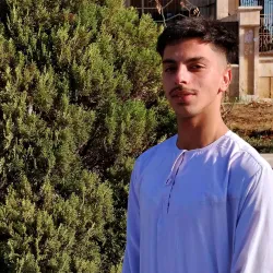 عمر بساطة