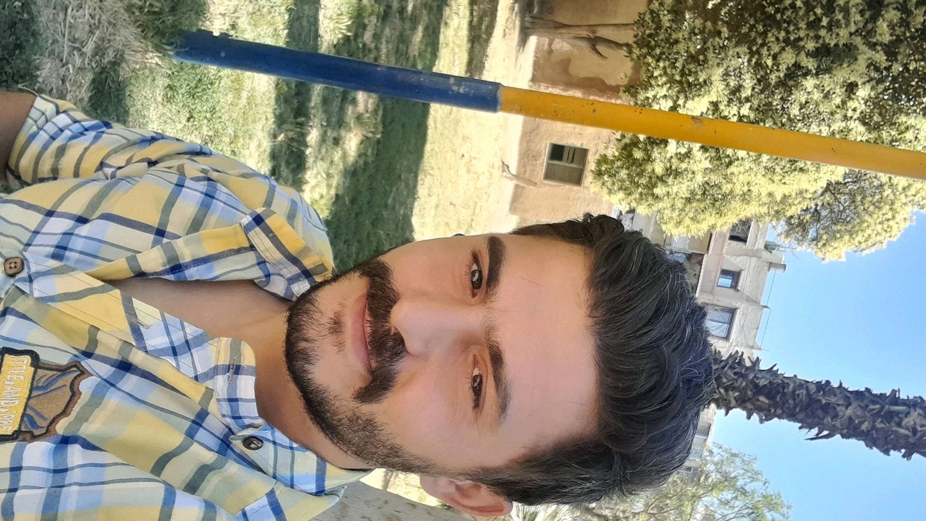 مصطفى