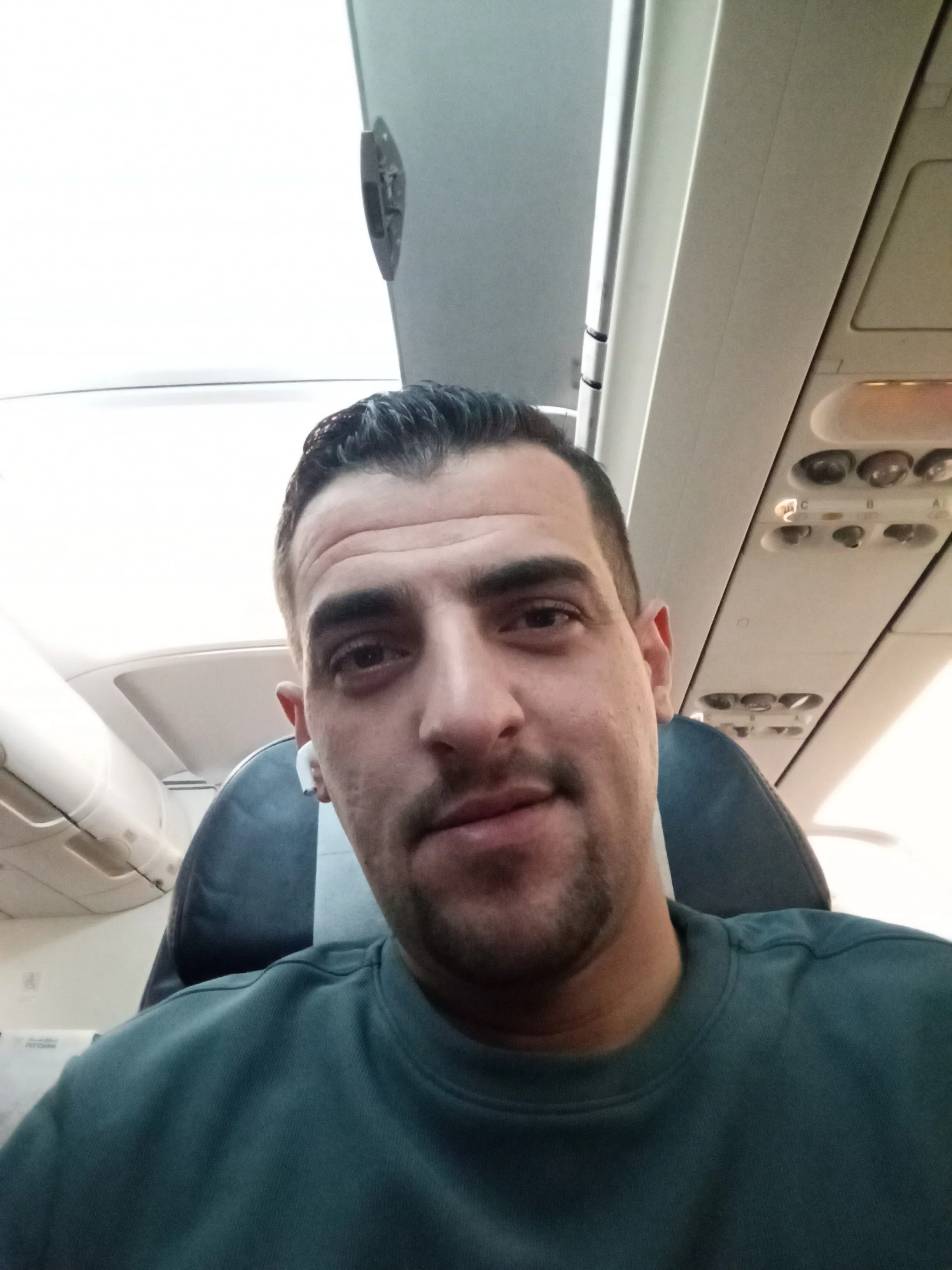 عادل