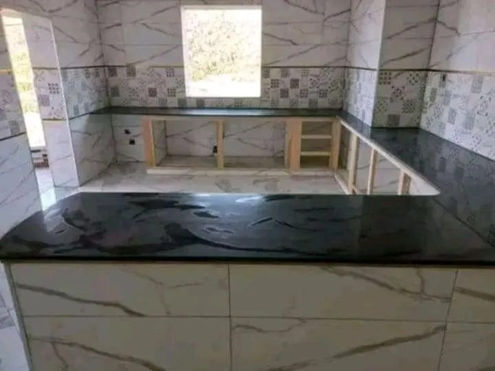 ريمون