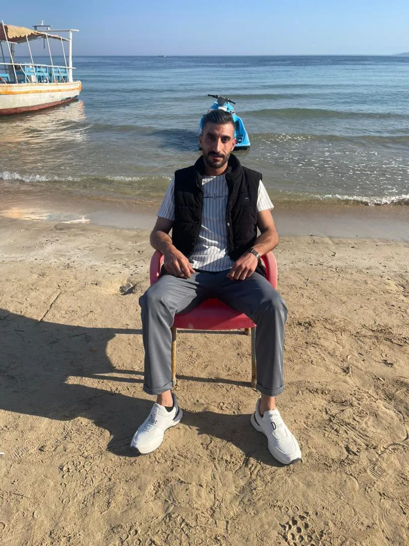 مصطفى