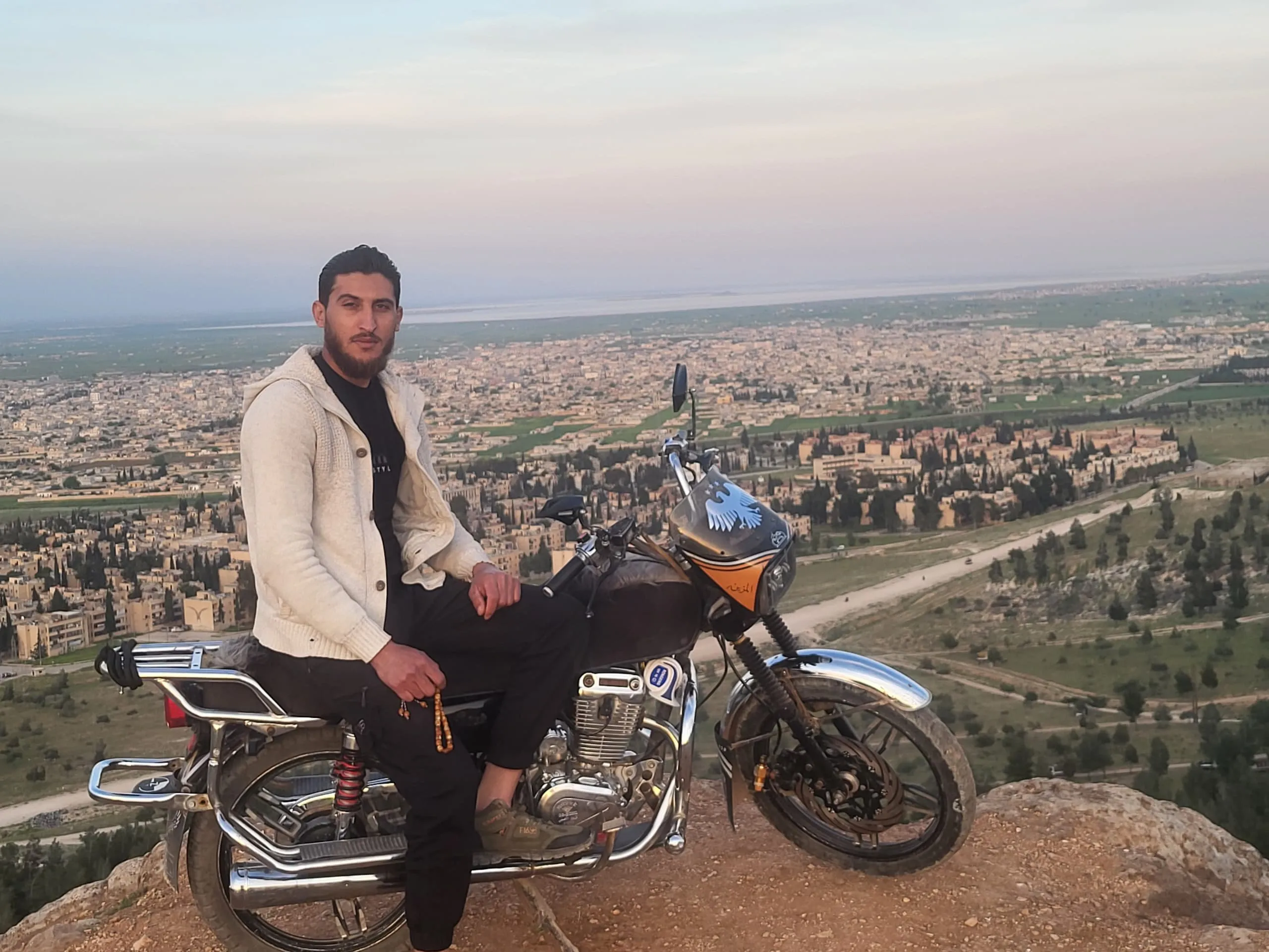 حسن