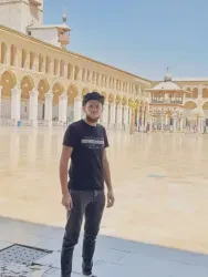 مجاهد كهربائي