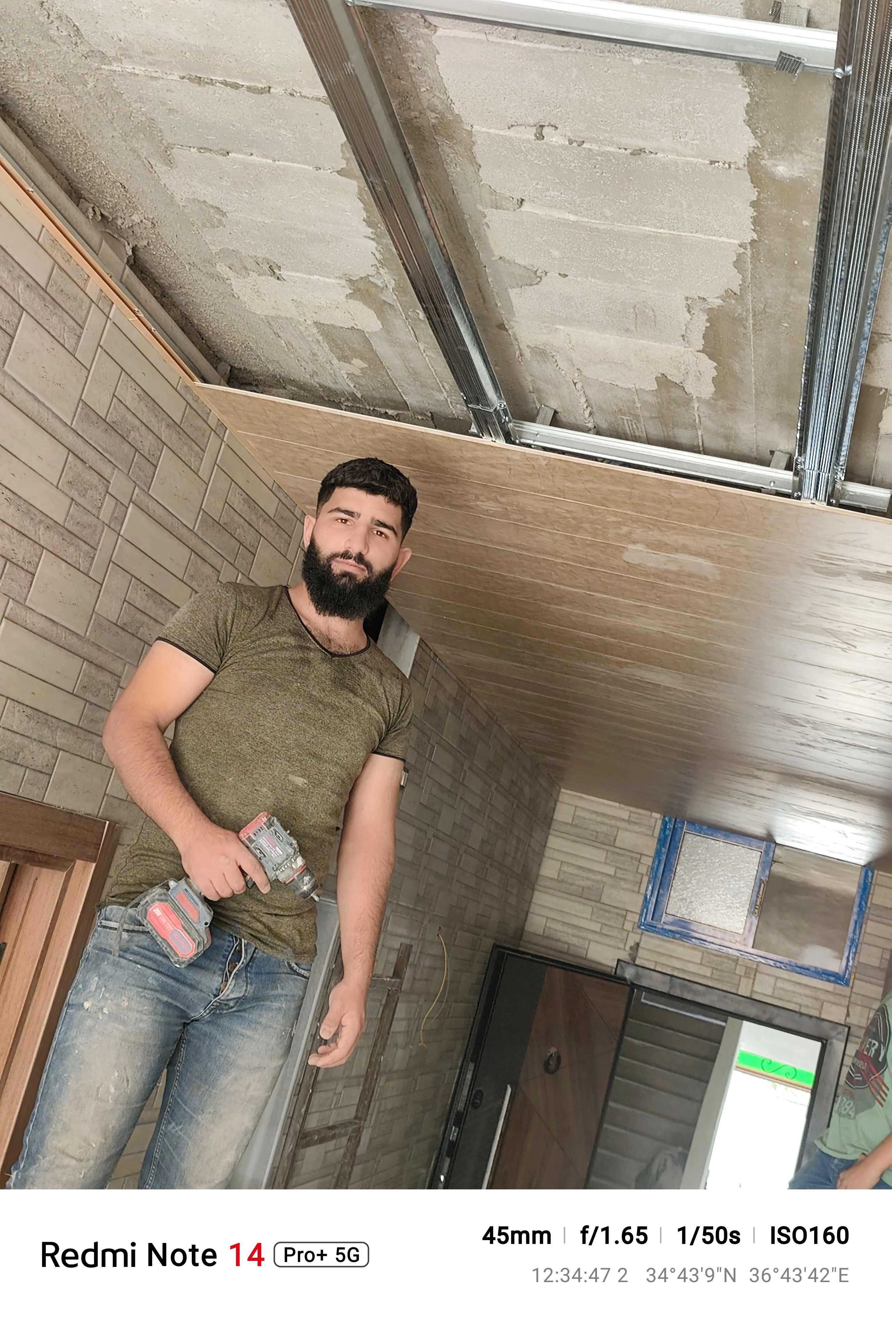 ابو اسامة الديكور