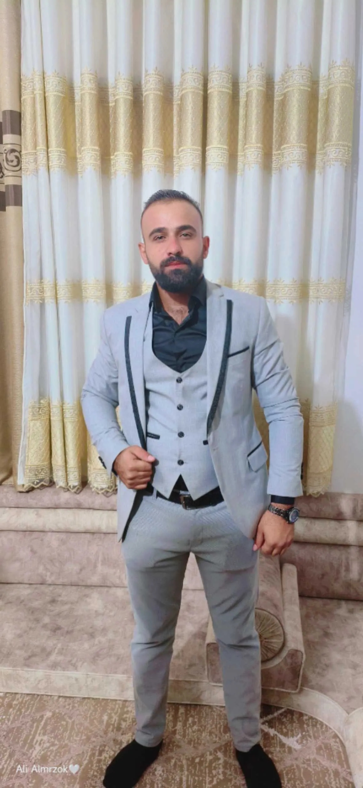 خالد الحسين